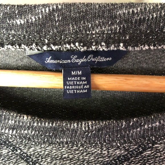 American Eagle Sweater Knit Top Sz M - Picture 3 of 6